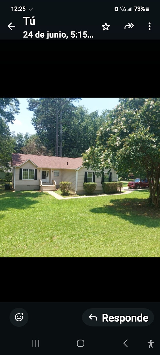 Building Photo - 800 Meadowbrook Dr Rental