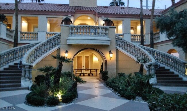 Building Photo - 230 E Flamingo Rd Unit 201 Rental