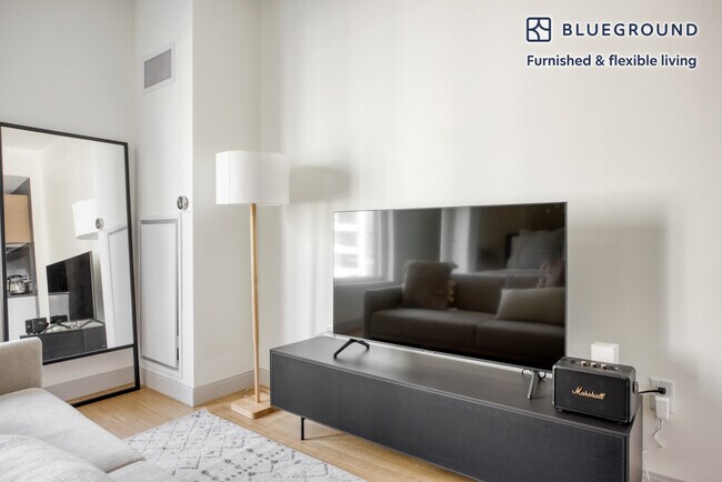 Photo - 1350 Boylston St Unidad FL4-ID690