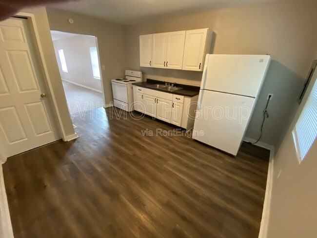 Photo - 2712 Columbia Ave