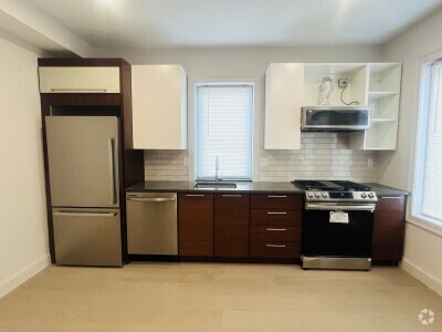 Building Photo - 66 Spear St Rental