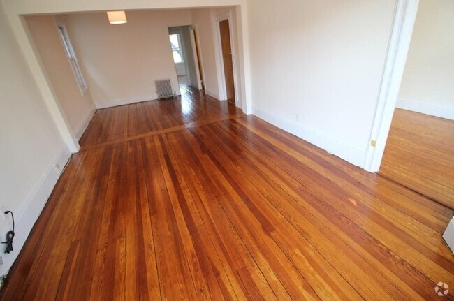 Building Photo - 19 50th St Unit 2 Rental