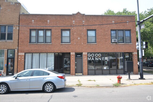 Building Photo - 1611 W Grace St Unit 1 Rental