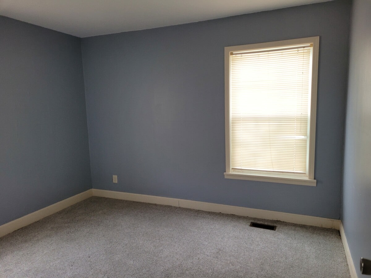 Bedroom - 130 E Cherry St