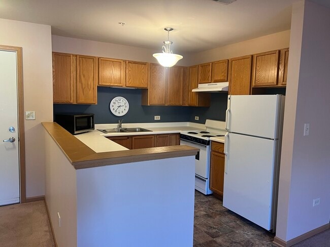 Photo - 801 N McLean Blvd