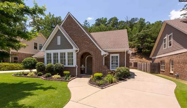 Building Photo - 4640 Amberley Dr