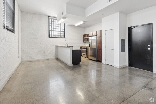 1BR, 1BA - 800SF - Dining Room