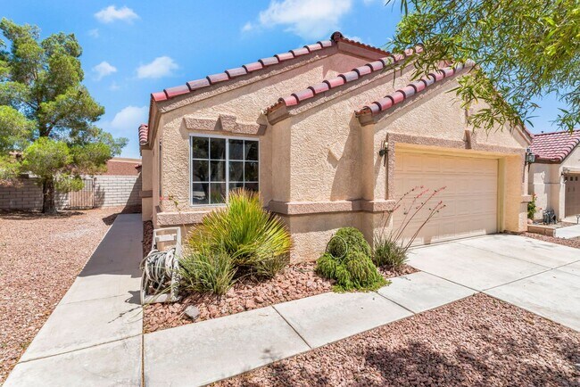 Photo - Charming Single-Story Living with Spacious Comfort!