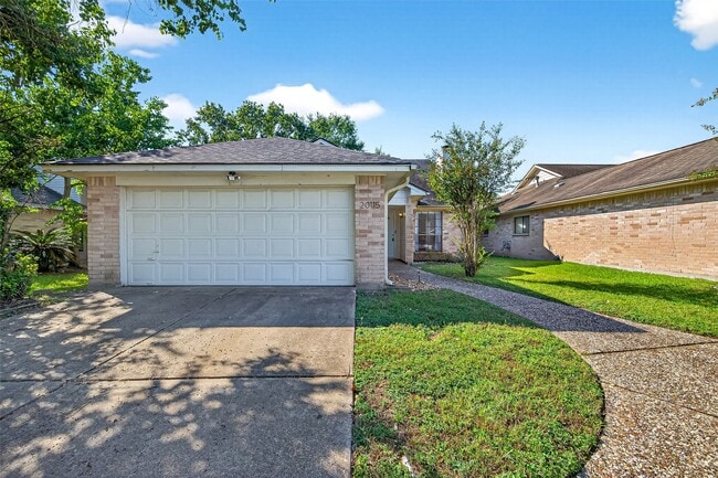 Photo - 20115 Beechview Ln