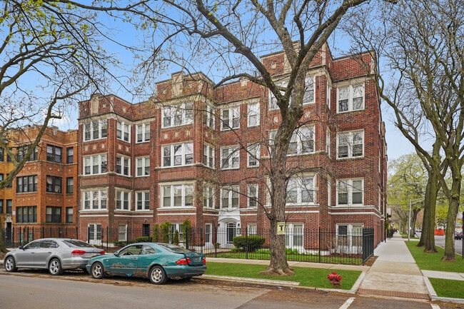 Building Photo - 3745 W Argyle St Unit 1 Rental