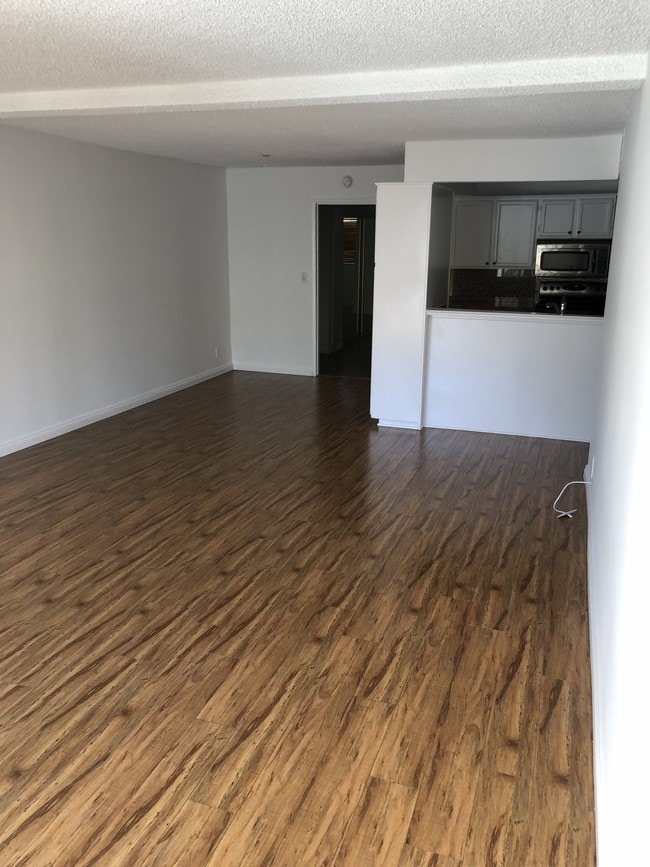 Building Photo - 23401 Park Sorrento Unit 19 Rental
