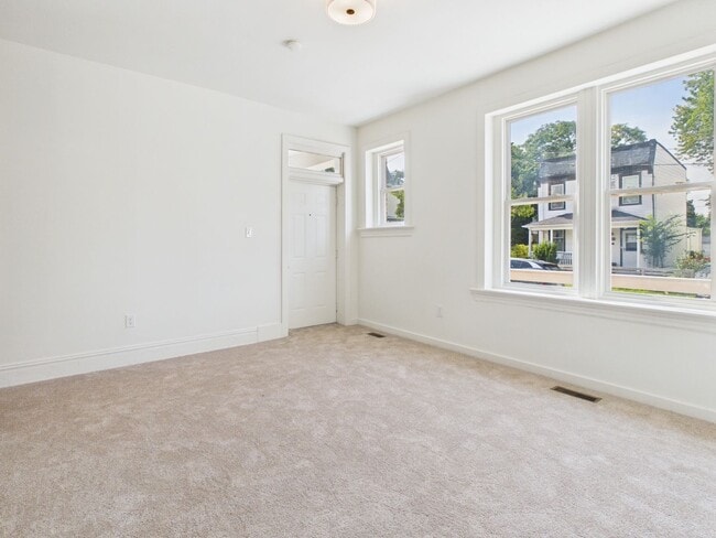 Photo - 204 Wellford St Unidad Apartment A