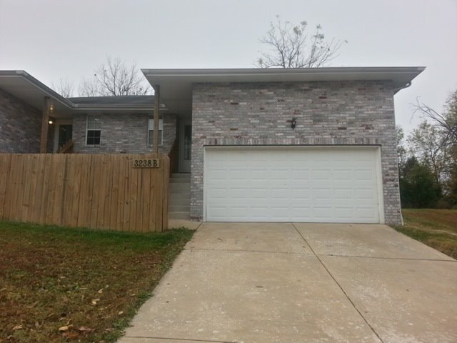 Photo - 3238gree Unit B