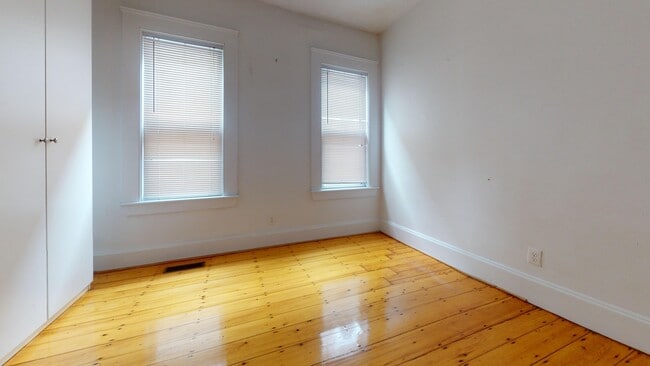 Photo - 10 Cherokee St Unit $5,400