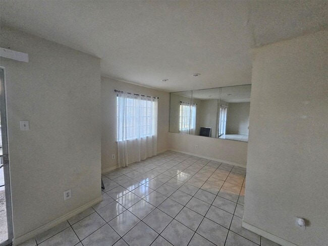 Photo - 7900 Westheimer Rd Unit 234