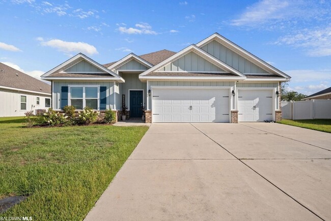 Charming 4BR House in Daphne - Charming 4BR House in Daphne