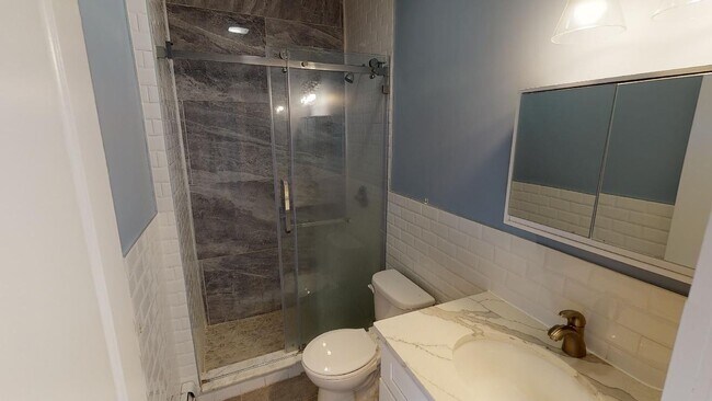 Photo - 6817 Myrtle Ave