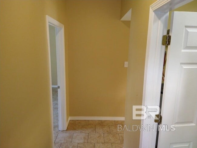 Photo - 20969 Bishop Rd