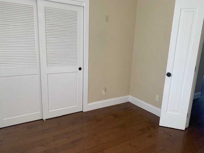 Photo - R1920T Unit 1922