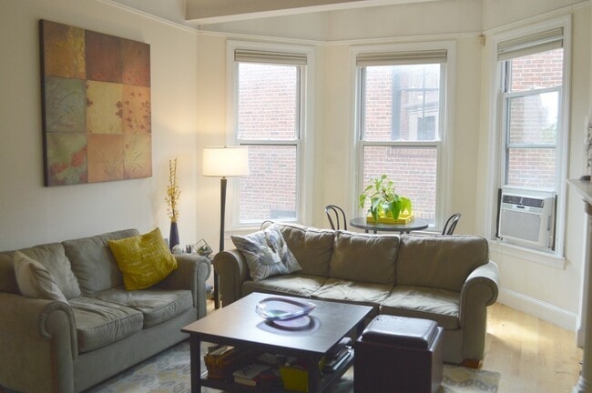 Photo - 362 Commonwealth Ave Unidad 5F