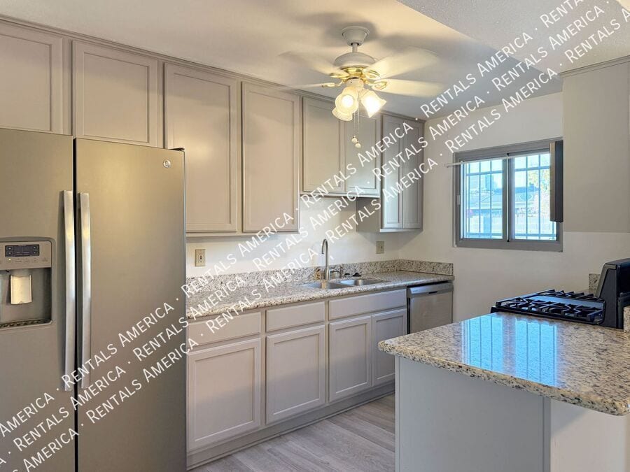 Photo - 1246 E Marny Rd