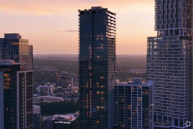 Building Photo - 610 Davis St Unit 2906 Rental