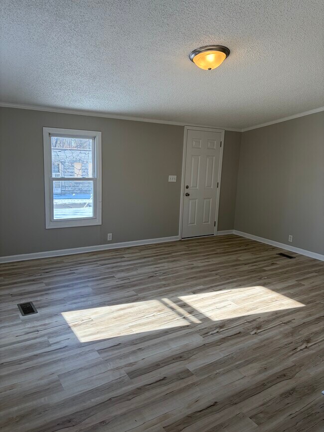 Photo - 509 N Madison St