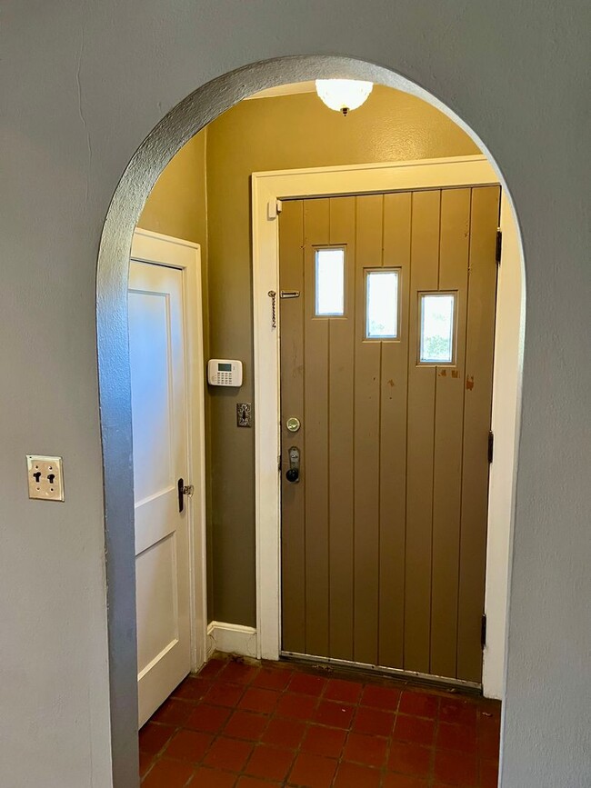 Photo - FOR RENT! - 4 Bedroom, 2 Bath West End Home