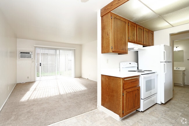 Photo - Pine Terrace Apartments