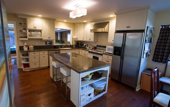 Photo - 12565 Milton St