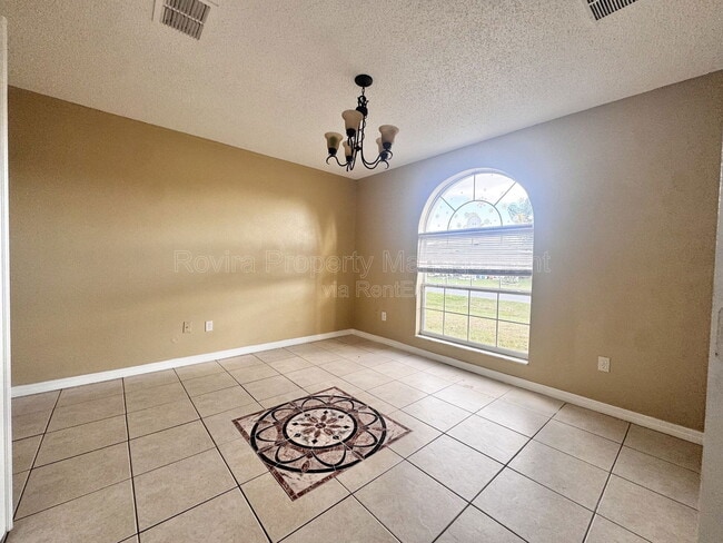 Photo - 127 Appian Way