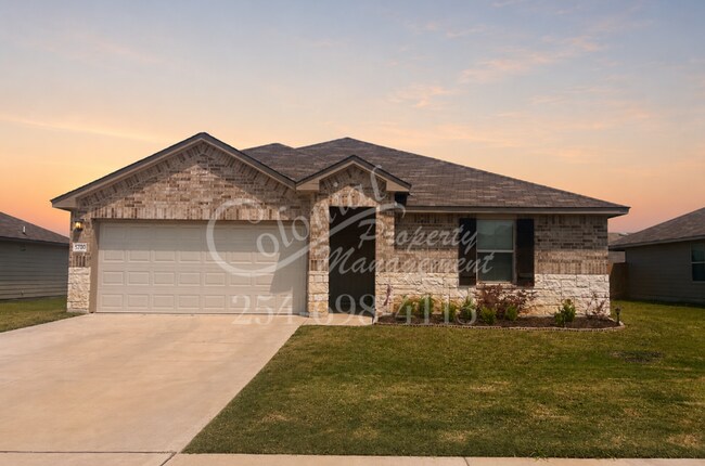 Building Photo - Available for Move-In July 1st