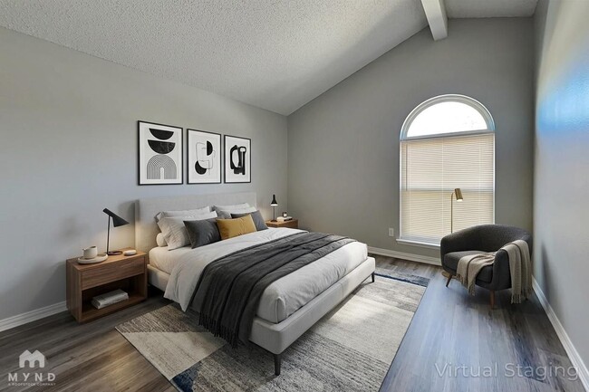 Photo - 4628 Feathercrest Dr