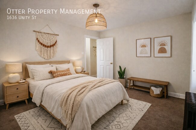 Photo - 1636 Unity St