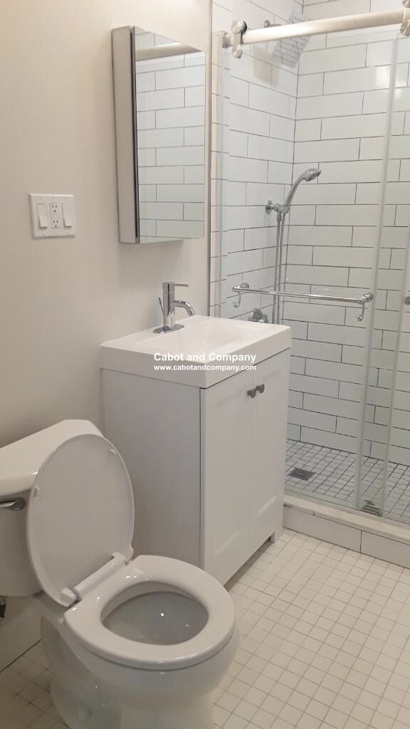 Photo - 473 Beacon St Unidad 4F