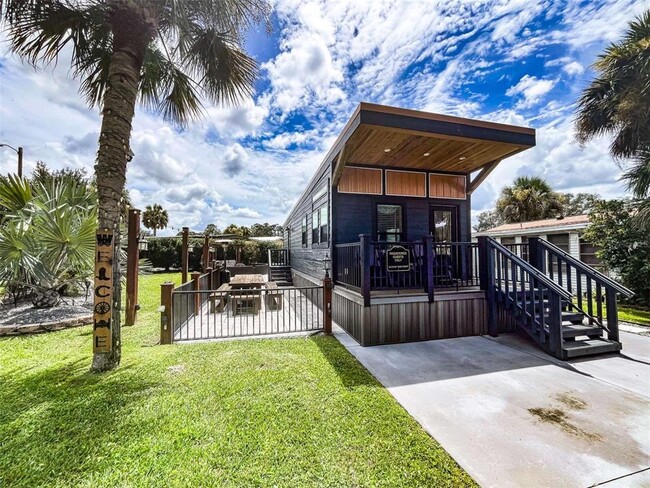 Photo - 107 Long Hammock Dr