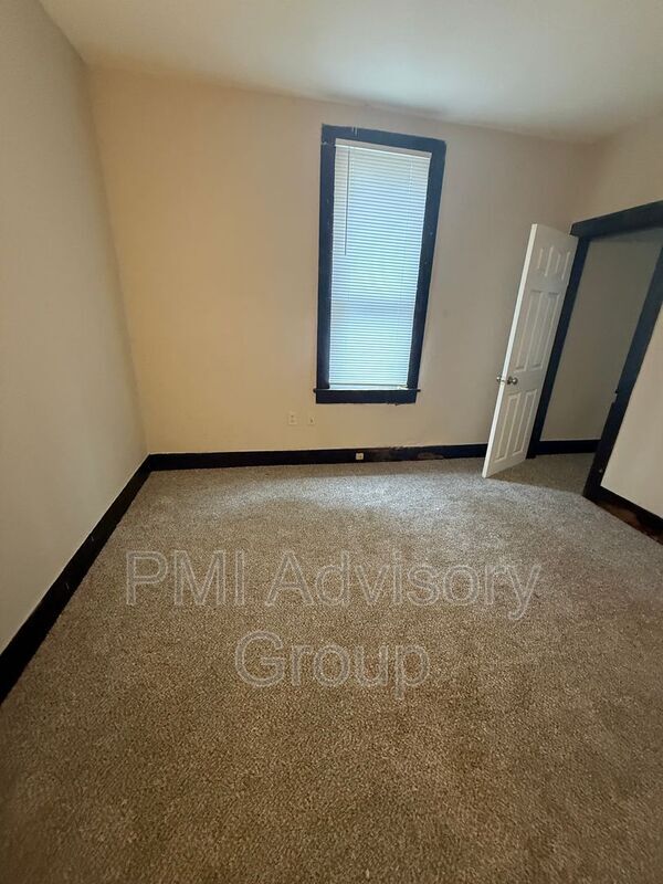 Photo - 1936 SW Clay St