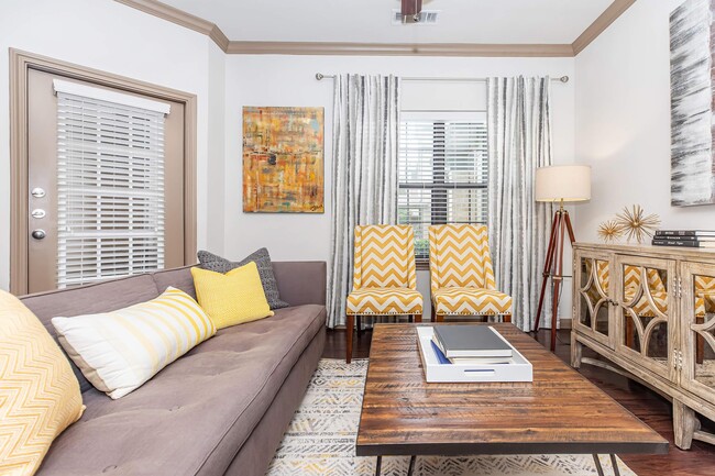 Willow Creek Apartments