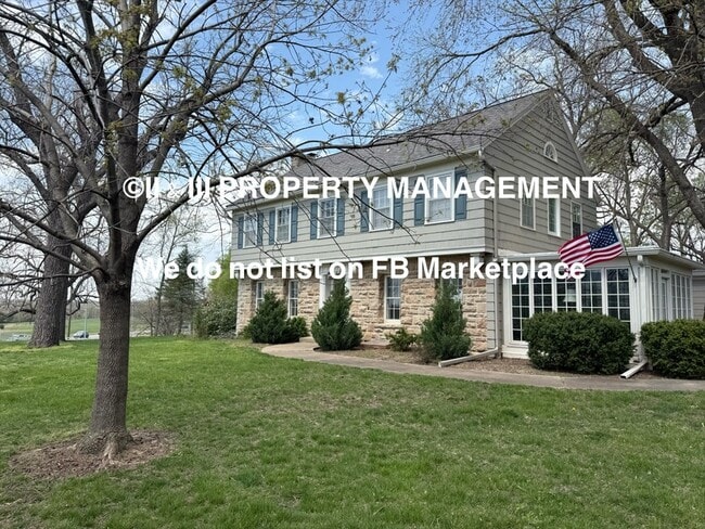 Photo - 1314 W Red Bridge Rd