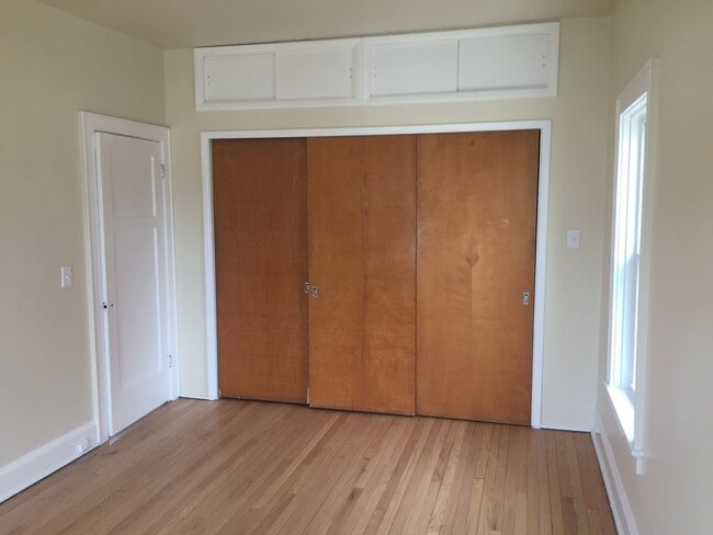 Photo - 721 E Center St Unit Upper