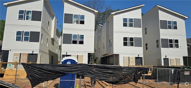 Building Photo - 391 Elm St NW Rental