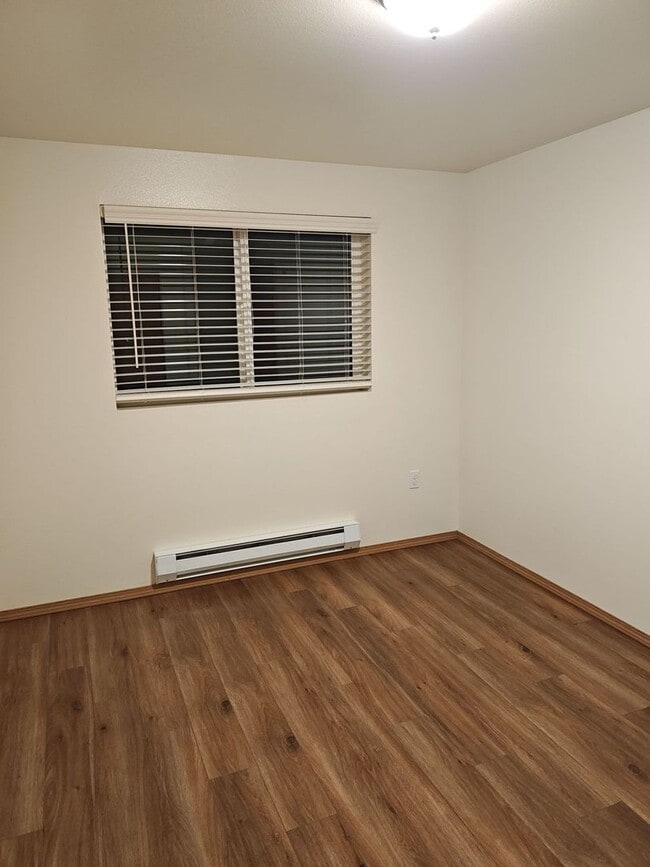 Photo - 3 bedroom - Corner unit! $500 off first mo... Unit G212