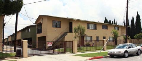 Building Photo - 1844 Plaza del Amo Rental