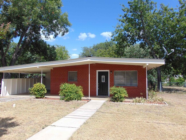 Photo - 107 Fannin House
