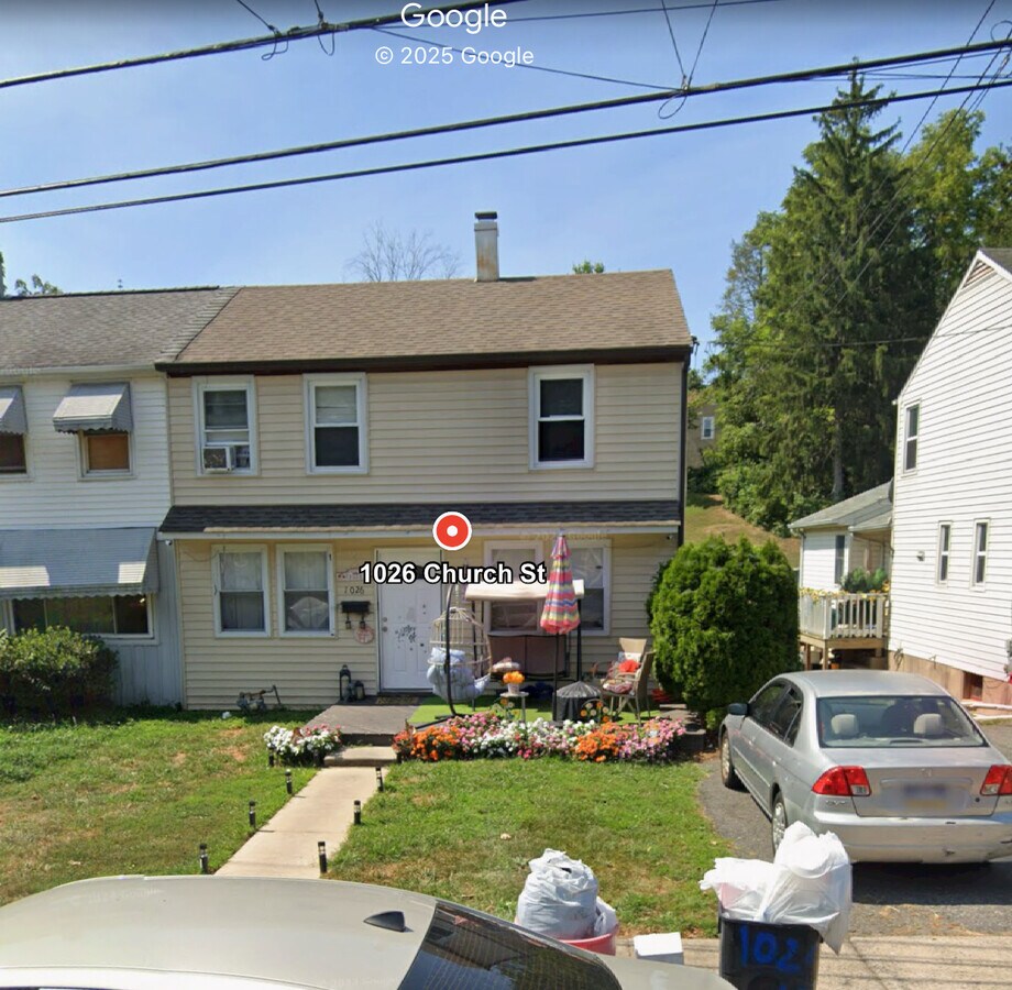 Photo - 1026 Church St House