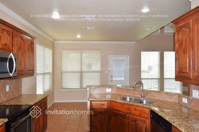 2245 Whitney Dr