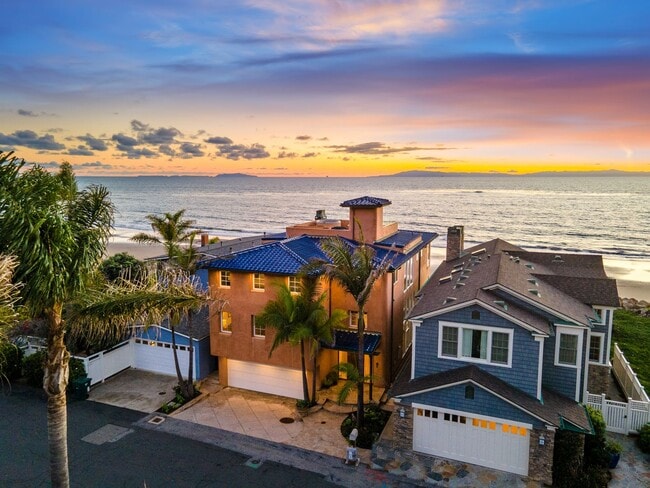 GORGEOUS CUSTOM BEACH HOME - Solimar Beach... - GORGEOUS CUSTOM BEACH HOME - Solimar Beach...