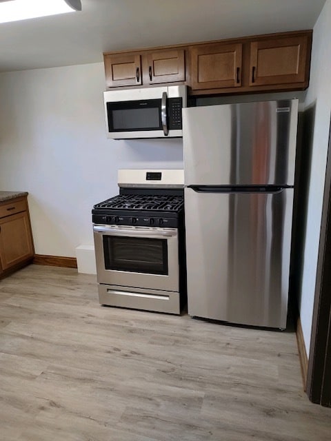 Kitchen - 535 Sewickley St Unit #6