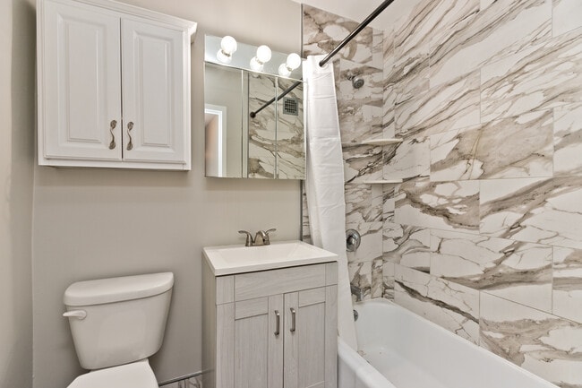 Photo - 3410 N Lake Shore Dr Unit #  014F