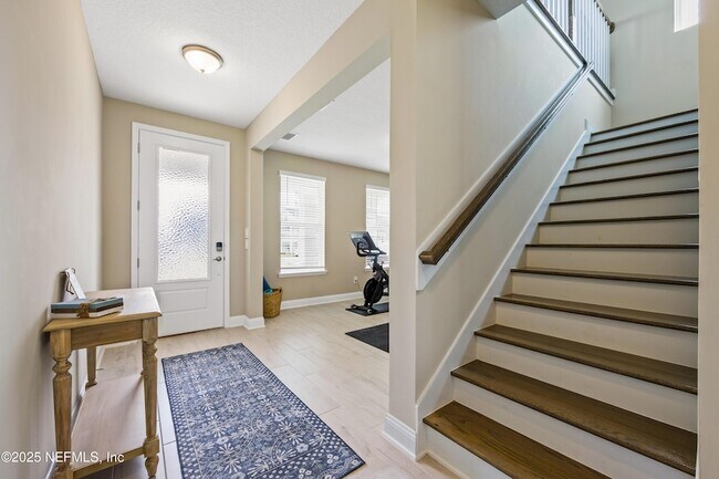 Photo - 205 Seaside Vis Ct